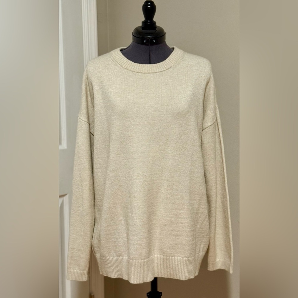 Gently Worn Nordstrom Cream Knit Sweater